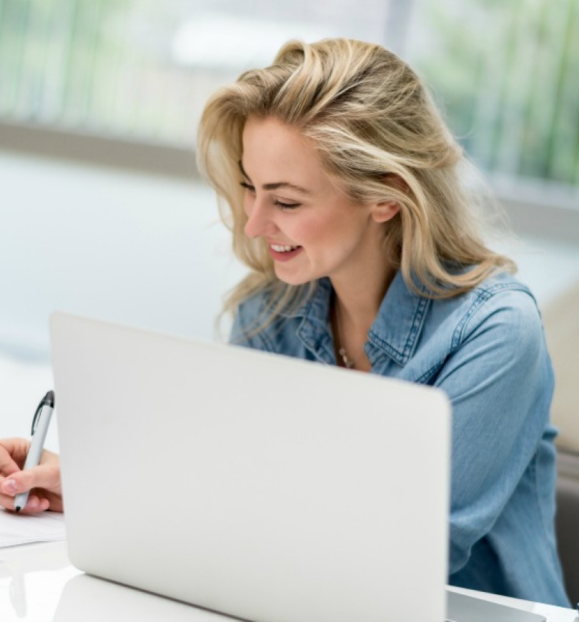 female at laptop