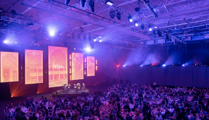 the crowd at presidents honors